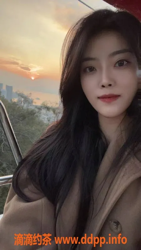 杭州楼凤-山东车模嘉怡，179高挑大胸，服务超赞！