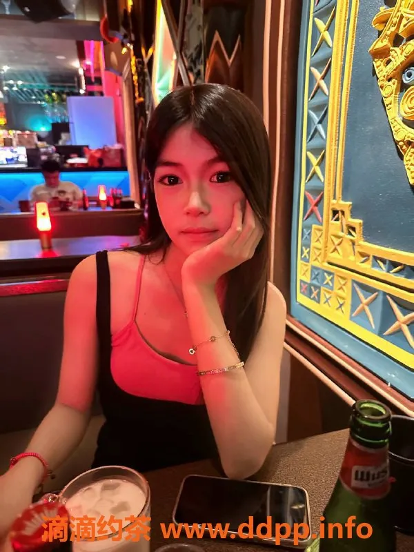 广州楼凤资源信息,广州北鸢，600元超值嫩妹服务