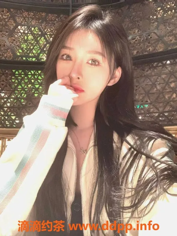 深圳楼凤资源信息,深圳南山长腿美女诗子，1300起，享舌吻服务！