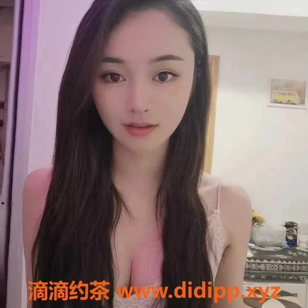 广州楼凤-广州番禺潇潇 22岁胸围32C超配合服务