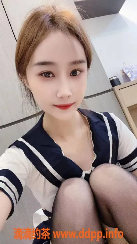 深圳楼凤-龙岗慧慧，700元起，提供多种服务