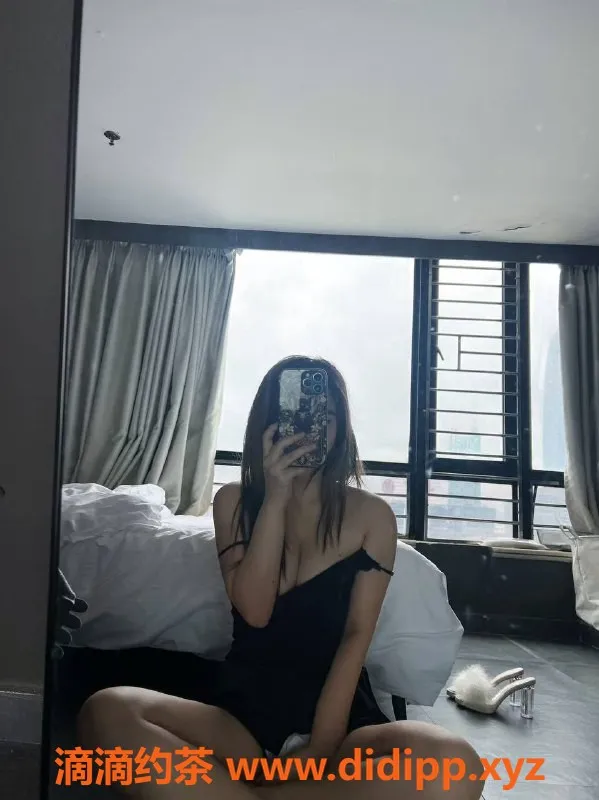 深圳楼凤资源信息,深圳福田云云，22岁165高，价格600起