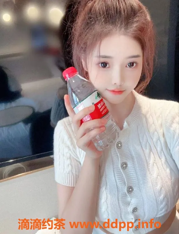 杭州上门服务资源信息,余杭区小柒，24岁163cm，服务性价比超高！