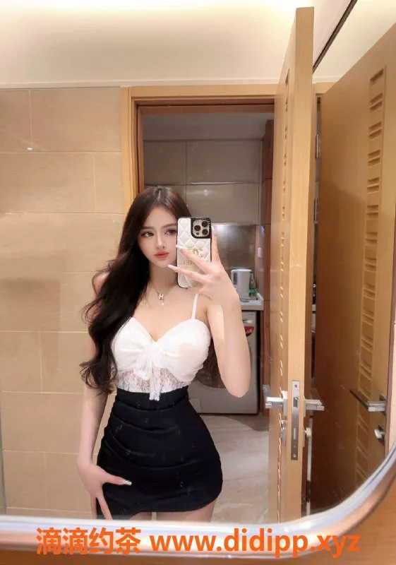 杭州楼凤-杭州香奈儿 23岁173cm美少女 胸围36C仅1200元