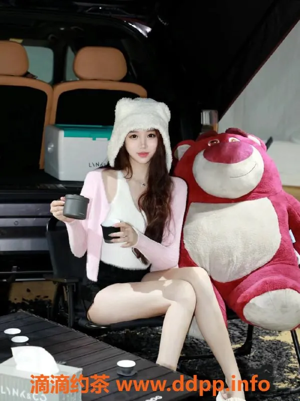 杭州外围-萧山区小甜甜，167大胸D，皮肤雪白