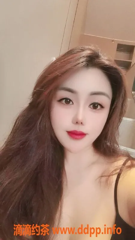 深圳楼凤-龙华蜜蜜，800元两小时不限次服务