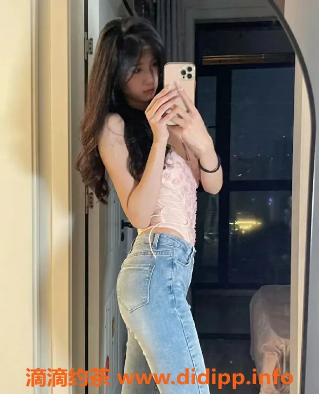 昆明楼凤-警惕中介骗子，微信q454828023请绕行