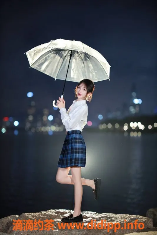 深圳楼凤资源信息,深圳福田海鸥，1400元起，激情服务