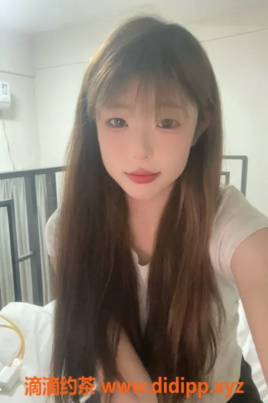 广州楼凤-天河嫩妹糖糖，600元/小时超值体验！