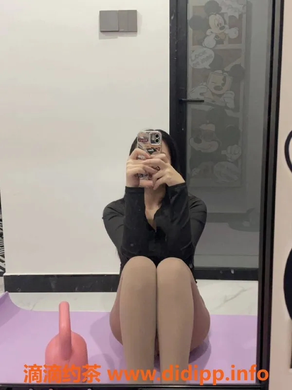 杭州上门服务-萧山区露露 舞蹈老师 22岁 165cm 98斤 36D