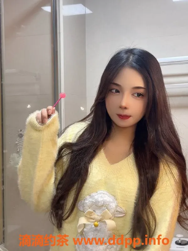 广州楼凤-天河嫩妹大乔，800p大胸舌吻服务！