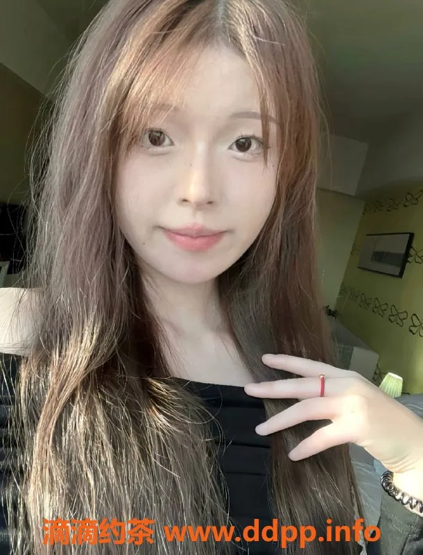 广州楼凤-天河嫩妹小艺，600元约会服务