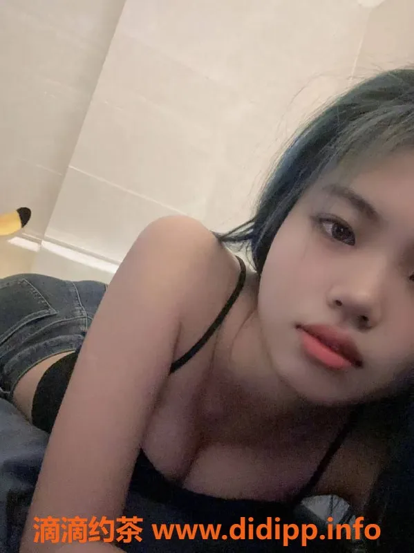 广州楼凤-白云嫩妹忻忻，700元一小时，视频验证