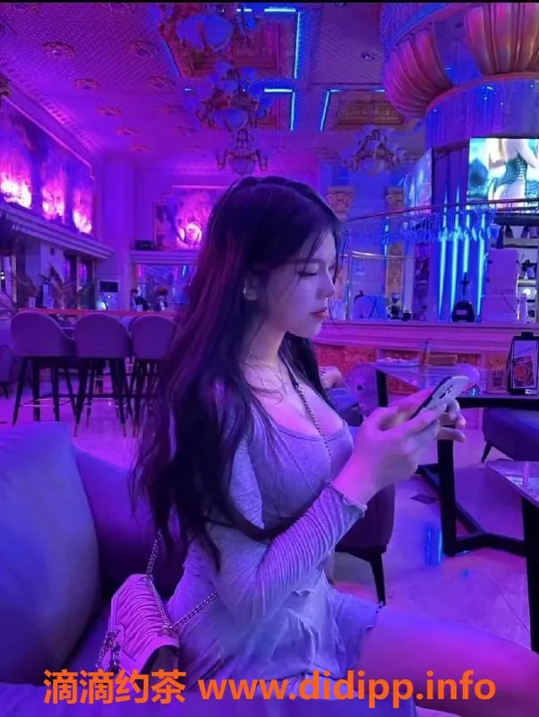 深圳楼凤资源信息,福田安心，170cm D杯熟女，800起服务！