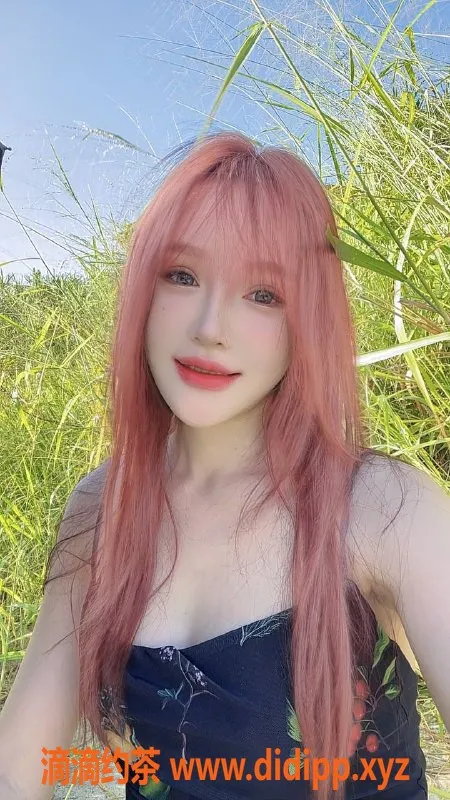 杭州楼凤-上城区姐妹花菲菲与伊伊，双飞超值体验