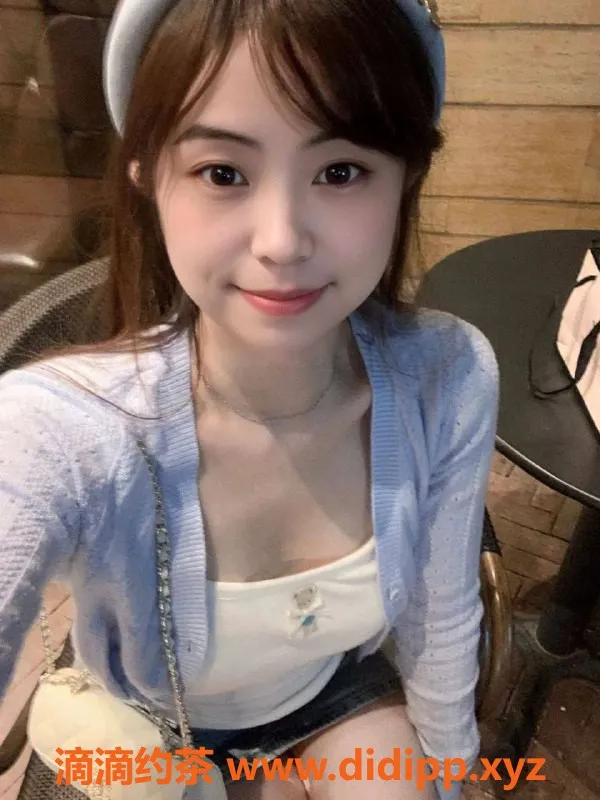 深圳楼凤-宝安西乡彤彤，162cm，46kg，25岁，500P