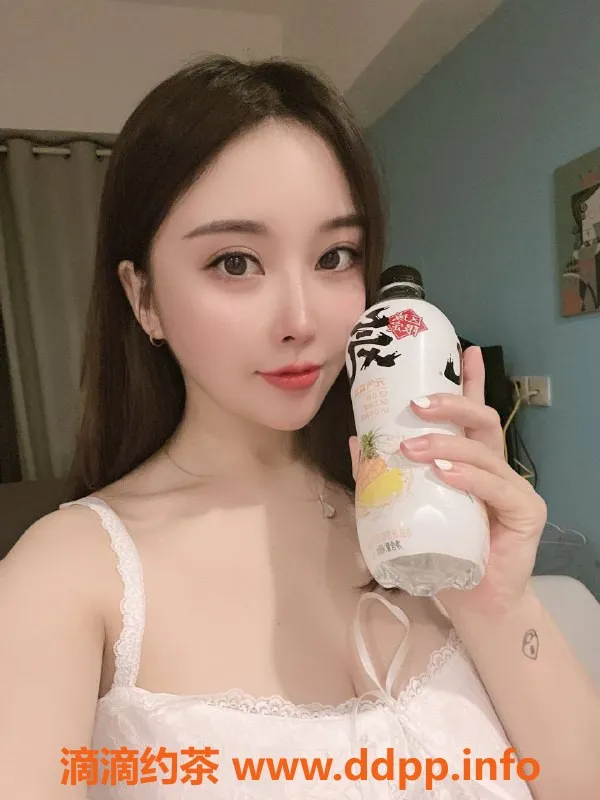 杭州楼凤-上城区琪琪，24岁白皮肤，36G特惠服务