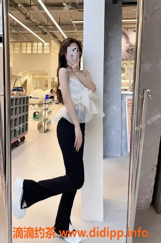 上海楼凤资源信息,梦菲12P，颜值高，服务好，配合佳