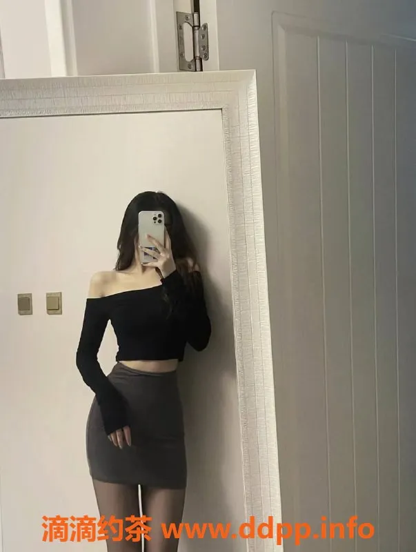 深圳楼凤-深圳希希，18岁长腿嫩妹，1500起约会