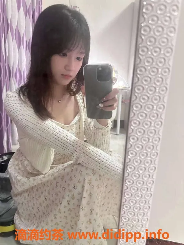 广州楼凤-天河嫩妹茶茶，900元一小时服务