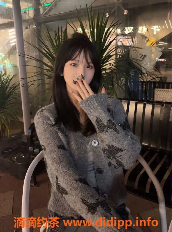 深圳楼凤-深圳福田琪琪，20岁168b，千五档