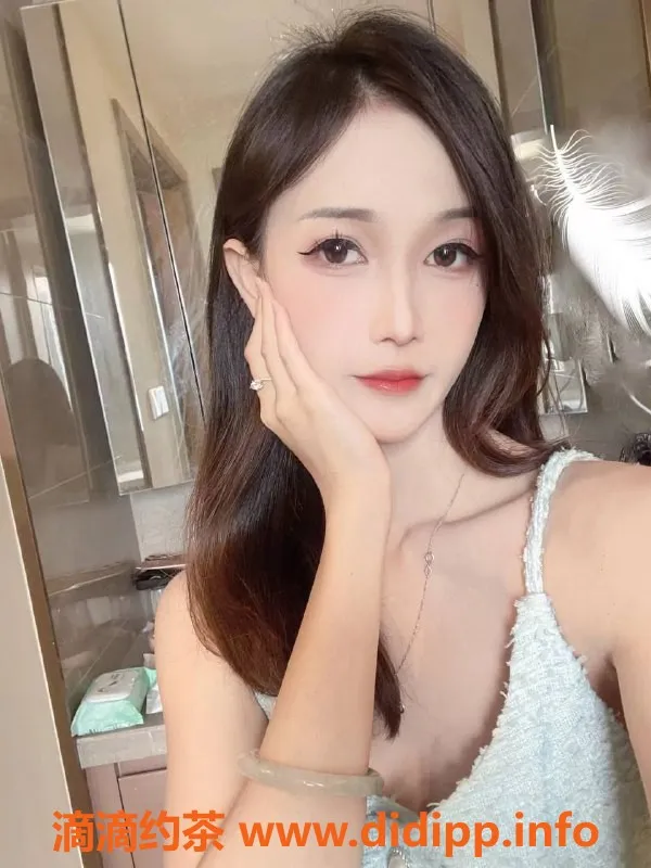 杭州楼凤资源信息,18岁仙女，165cm身材，口活超棒，课费1200起