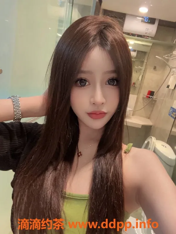 东莞楼凤-南城小狐狸，800元尽享温柔服务