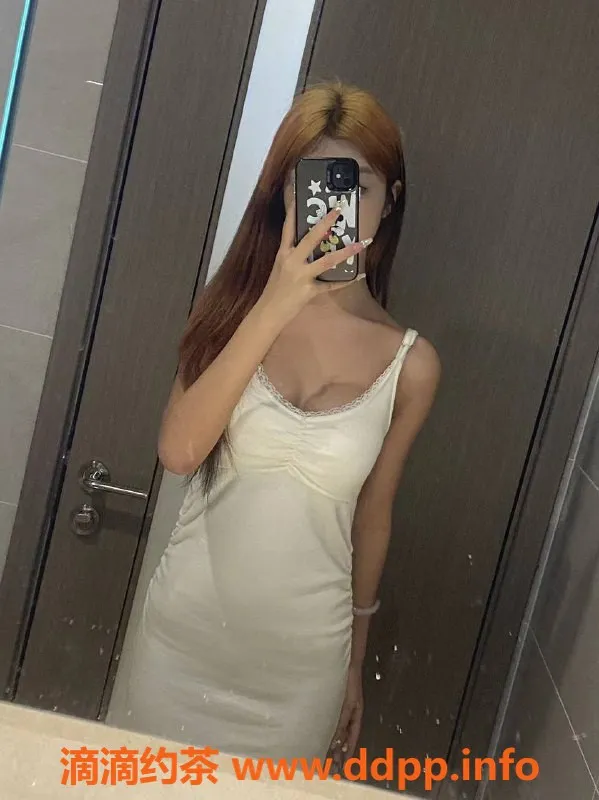 广州楼凤-番禺嫩妹泡泡，700元/1次，视频验证上门服务