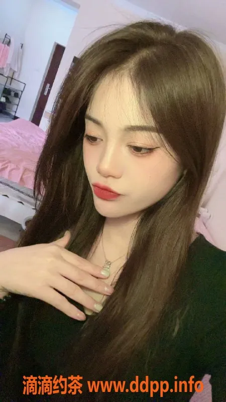 武汉楼凤-奕涵，优雅服务，身材火辣，价格亲民