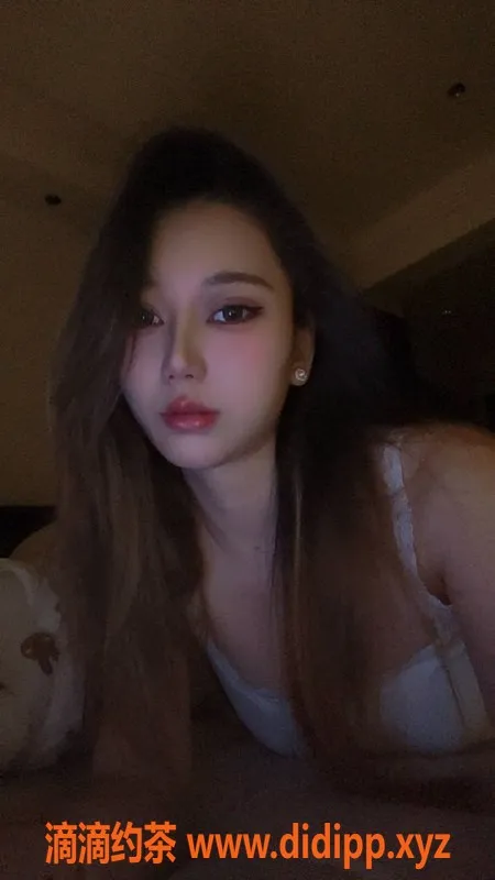 深圳楼凤-深圳小妖 21岁170cm 98斤千元档服务