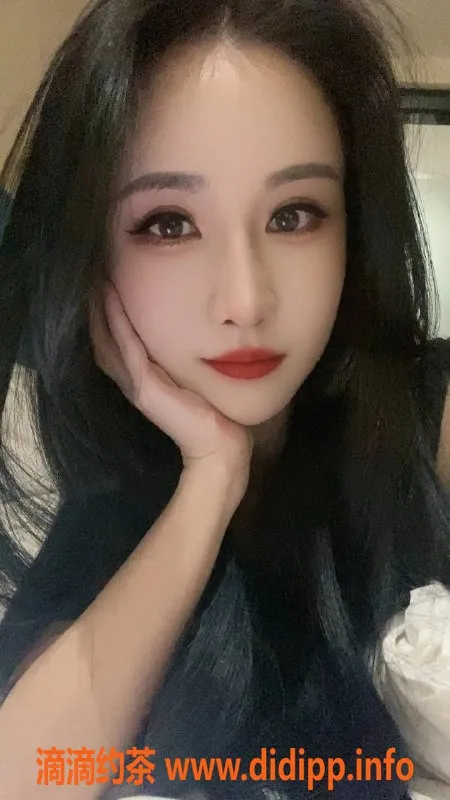 深圳楼凤资源信息,宝安双儿，700元享受舌吻与69服务