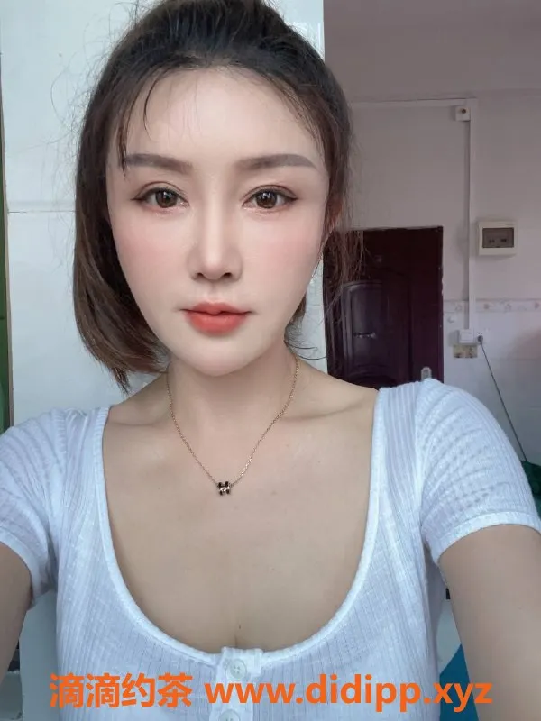 广州楼凤资源信息,天河小米，人妻风情，600元/1次