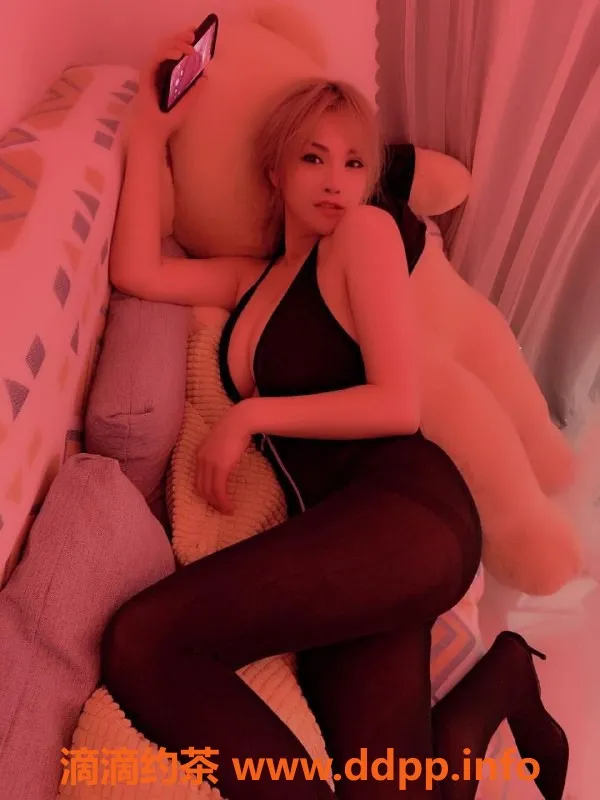 上海楼凤-上海徐汇区美女服务550，身材匀称，服务热情