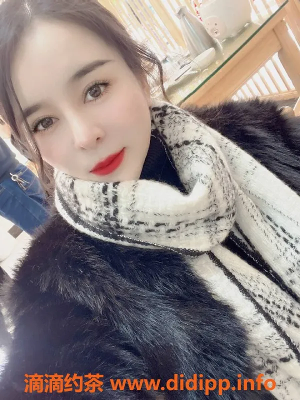 杭州楼凤-魅儿 162cm C罩杯 97年现身沐浴按摩服务