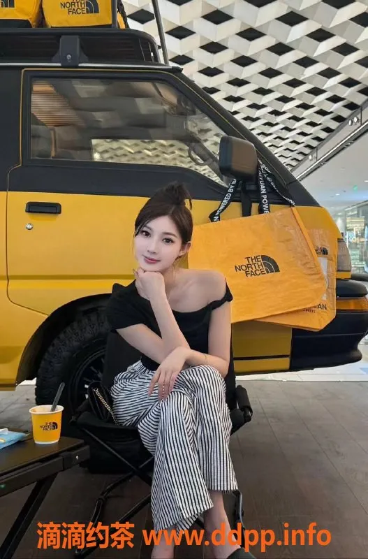 深圳楼凤资源信息,南山金书妍1500起，制服丝袜等你体验