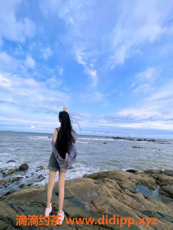 福州楼凤-台江区小话梅，160CM 45KG 34B 新人服务预约中