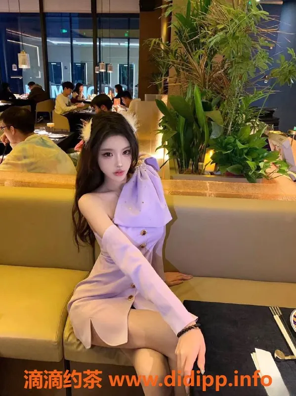 深圳楼凤-深圳福田叶灵儿 20岁176E 50kg 御姐服务