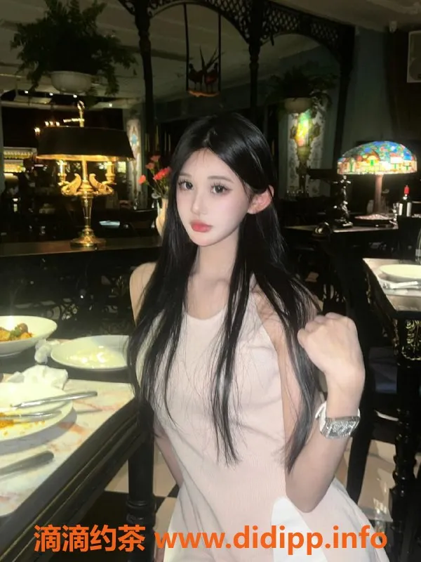 深圳楼凤-深圳南山金米大胸美女，167cm，47kg，1300起