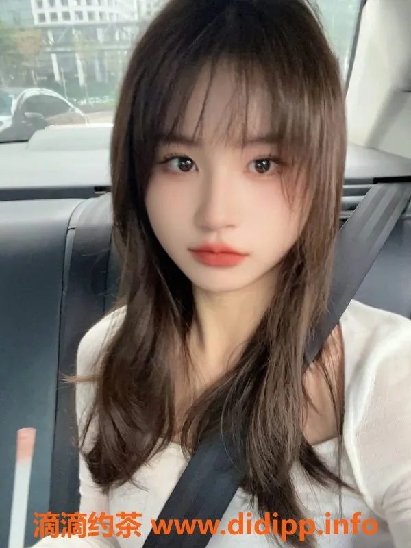 广州楼凤资源信息,天河CiCi，1500/1嫩妹Cos服务等你来约