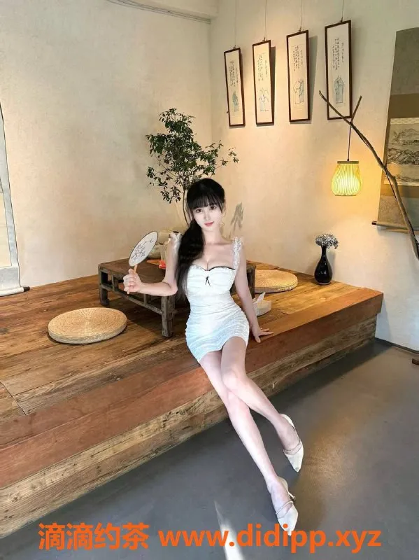 深圳楼凤资源信息,罗湖36G甜柚，168高挑尽显魅力，23岁仅1200元