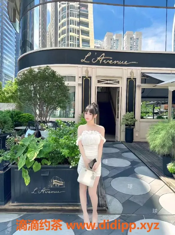 深圳楼凤资源信息,罗湖36G甜柚，168高挑尽显魅力，23岁仅1200元