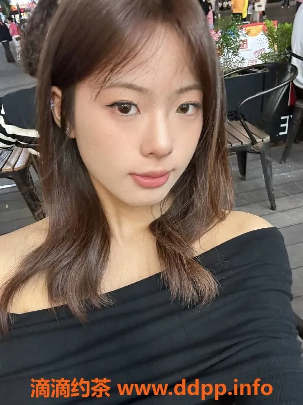 广州楼凤-白云嫩妹怡儿，价格600，视频验证哦！