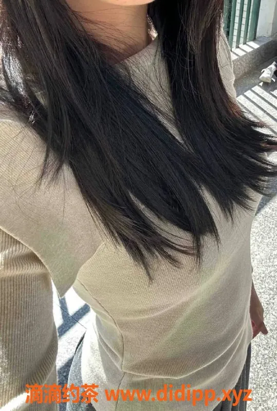 西安上门服务-新城区19岁剪纸，165cm C罩杯，专上门服务