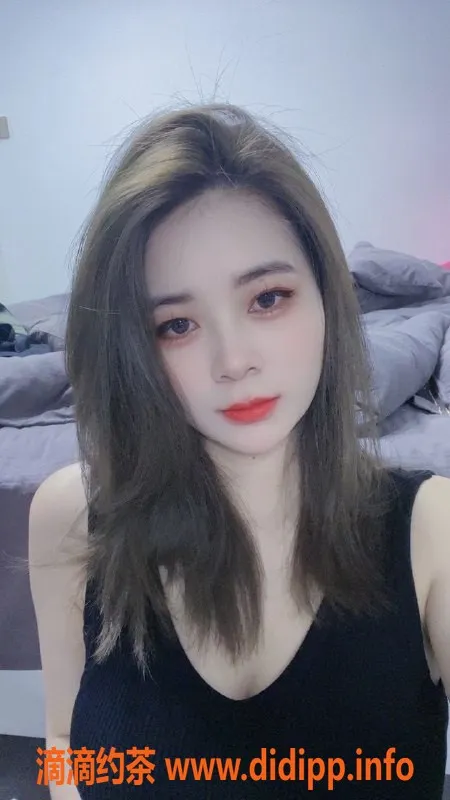 杭州楼凤-拱墅区月月 25岁 160cm 48斤 36D 高端服务