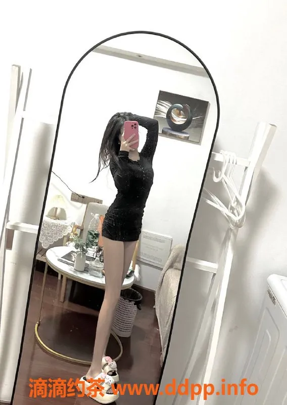 深圳楼凤资源信息,宝安小精灵，700元享鸳鸯浴服务