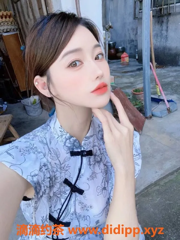 上海楼凤资源信息,闵行金玥玥22岁，36D嫩妹，800元起服务