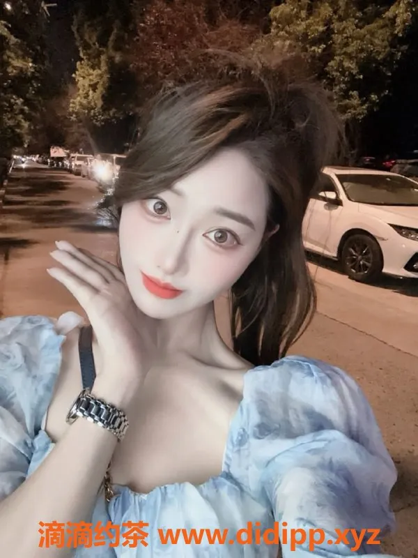 上海楼凤-闵行金玥玥22岁，36D嫩妹，800元起服务