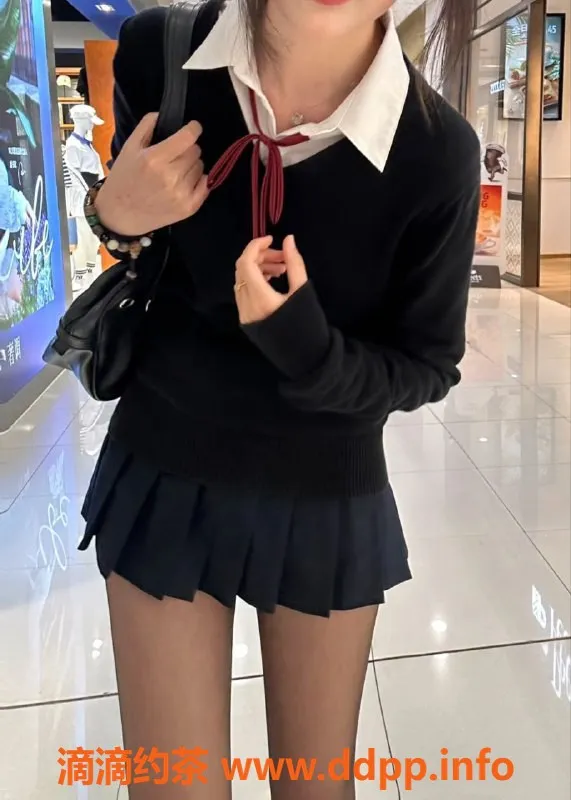 上海楼凤-静安江离，167厘米，36C嫩妹，超级享受