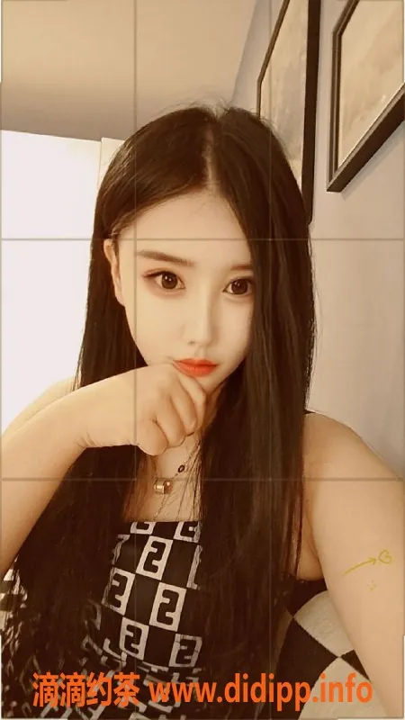 重庆楼凤-晴晴—年轻可爱，灵巧身材，超值体验