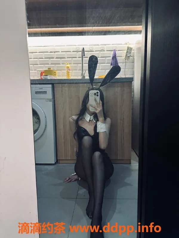 杭州上门服务资源信息,萧山区嫩妹沛沛，160cm 40kg 上门服务